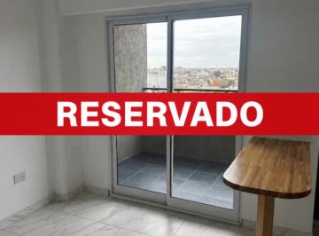 Departamento de 3 ambientes, Lanús · Departamento 3 Amb. a Estrenar con Cochera y 2 Balcones.