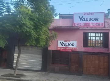 PH · 250m² · 4 Ambientes · 1 Cochera · PH en Villa Urquiza