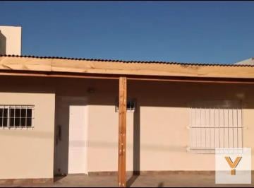 Casa · 55m² · 3 Ambientes · Casa en Venta - 1 Dormitorio 1 Baño - Monoambiente - 300 m² - Villa Regina