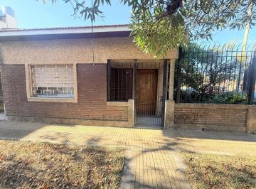 Casa · 100m² · 3 Ambientes · Casa 3 Ambientes Venta Lanus
