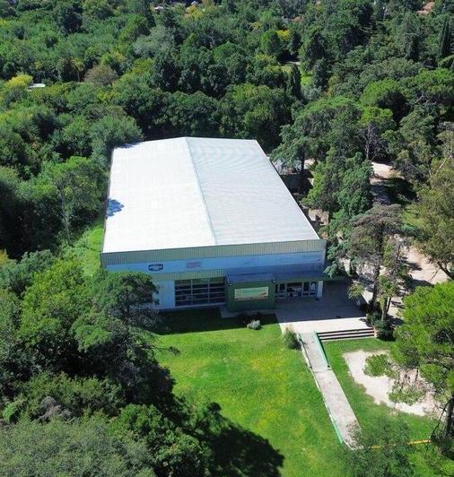 Casa · 1700m² · 4 Ambientes