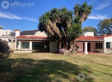 Casa · 433m² · 5 Ambientes · Casa Para Fines Comerciales en Alquiler - Cerro de Las Rosas