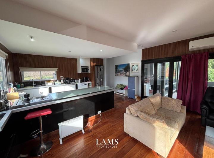 Casa · 130m² · 3 Ambientes