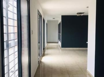 Departamento · 80m² · 4 Ambientes · 1 Cochera · Departamento en Venta de 2 Dorm. con Terraza Propia y Cochera - General Paz