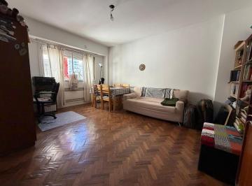 Departamento · 51m² · 2 Ambientes · Venta Dpto 2 Amb Centro de Avellaneda