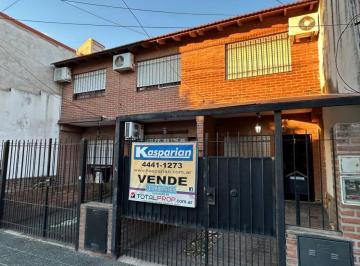 CMR-CMR-7_2 · Dúplex 3 Amb Al Frente con E/auto en Morón Sur