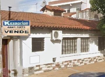 CMR-CMR-44_2 · Depto. Tipo Chalet PH 3 Amb con Patio en San Justo Centro