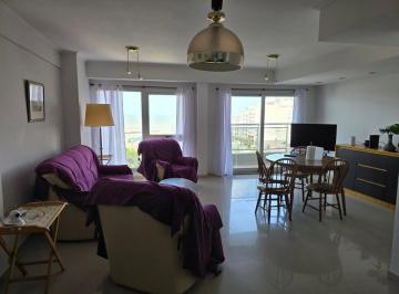living comedor · Piso en La Perla Frente Al Mar