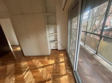 Departamento · 76m² · 4 Ambientes · 1 Cochera · Departamento en Belgrano R
