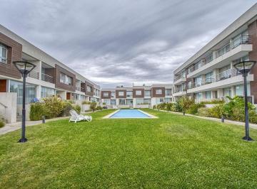Departamento · 144m² · 4 Ambientes · 2 Cocheras · Dúplex 4 Ambientes Impecable en Complejo Las Fresias, 2 Cocheras