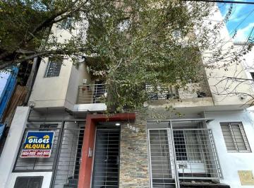 Departamento · 30m² · 2 Ambientes · Departamento 2 Amb Pb Al Fte en Ramos Mejia