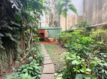 Departamento de 3 ambientes, Rosario · Departamento Zona Centro con Patio y Parrilla