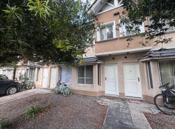 Departamento · 90m² · 4 Ambientes · 1 Cochera · Triplex Bº Las Marías - Muñiz