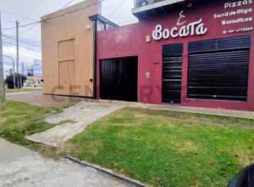 Departamento · 100m² · 3 Ambientes · Local con Depto de un Dormitorio Calle 526 Entre 12 y 13 en Venta.