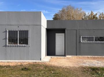 Casa · 50m² · 3 Ambientes · 1 Cochera · Casa y Terreno con Anticipo Cuotas en Pesos