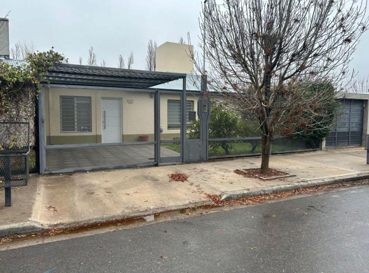 Casa · 113m² · 3 Ambientes · 1 Cochera