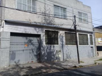 Bodega-Galpón · 1200m² · Galpón con 1200 m² en Venta en Caseros
