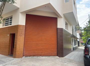 Bodega-Galpón · 170m² · Galpón de 170 m² en Venta en Villa Raffo