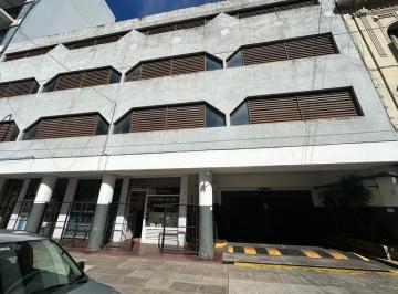 Garage · 12m² · Venta de Cochera en Almagro Ideal Inversor