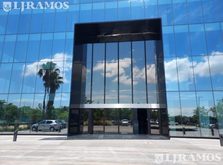 Oficina comercial · 268m² · 9 Cocheras