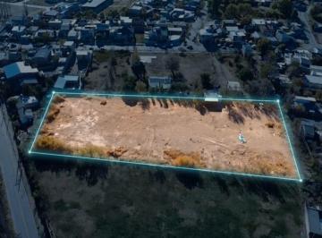 Terreno , Neuquén · Terreno / Lote en Venta de 9898 m² Ubicado en Canal V