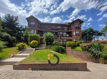 Casa · 105m² · 3 Dormitorios · 2 Cocheras · Duplex 4 Ambientes Zona Centro (Villa Gesell)