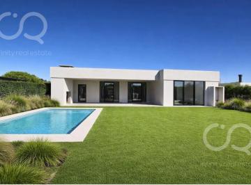 Casa · 188m² · 6 Ambientes · 2 Cocheras · Casa en Venta en San Sebastián Country Club - Pilar