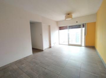 Departamento · 75m² · 4 Ambientes · Alquiler Tres Ambientes en Villa Crespo Piso Alto!