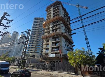 Departamento · 30m² · 1 Ambiente · Monoambiente en Brickell Joven - Vista Al Río en Pozo - Entrega Marzo 2027