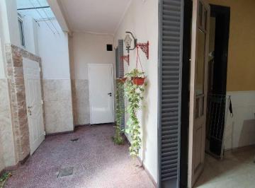 PH · 51m² · 2 Ambientes · PH 2 Ambientes Amplio Interno Apto Credito en Lanús Este