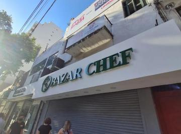 Local comercial · 400m² · 2 Ambientes · Excelente Local con Amplia Vidriera Sin Expensas, Boca de Subte! Av Corrientes y Medrano