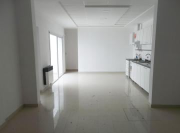 Casa · 92m² · 3 Ambientes · 1 Cochera · Casa - 2 Dorm. - Barrio Parque