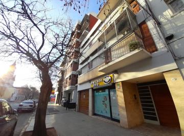 Departamento · 40m² · 2 Ambientes · Departamento de 2 Ambientes por Escalera en Villa Gral. Mitre