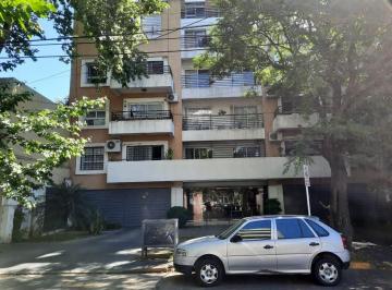 Departamento de 1 ambiente, Almirante Brown · Departamento en Adrogue en Excelente Ubicacion. Apto Credito!