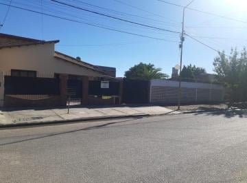 Casa de 1 ambiente, Villa Regina · Vendo Casa.