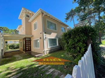 PH · 99m² · 4 Ambientes · 1 Cochera · En Venta PH, de 4 Ambientes, Zona B5, Pinamar