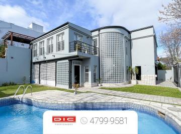 Casa · 200m² · 6 Ambientes · 2 Cocheras · Casa 3 Dorm. - La Lucila - Vias/maipu