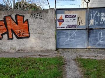 Terreno · 374m² · Venta Lote Barrio Parque Luro