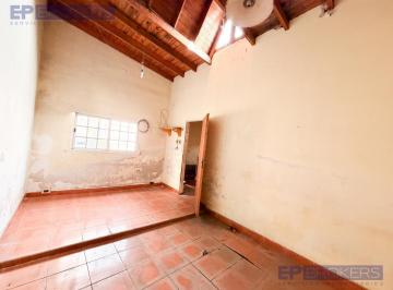 PH · 250m² · 6 Ambientes · Venta PH de Gran Dimension a Reciclar en Gran Zona de Ramos Mejia