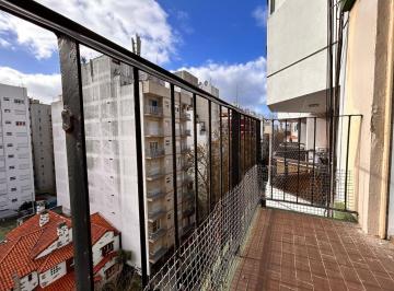 Departamento · 40m² · 2 Ambientes · Alquiler 2 Ambientes Frente con Balcon