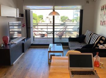 Departamento · 45m² · 2 Ambientes · 1 Cochera · Temporario o 24 Meses Amoblado 2 Ambientes con Balcón Aterrazado Cochera Cubierta