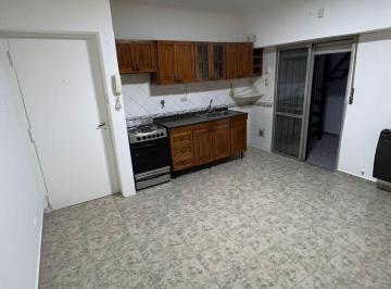 PH de 3 ambientes, Lanús · PH 3 Ambientes en Excelente Estado – Patio y Terraza – Lanús Este