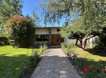 Casa de 7 ambientes, Vistalba · Chalet en El Exclusivo, Barrio Privado Vistalba Country, en Alquiler.