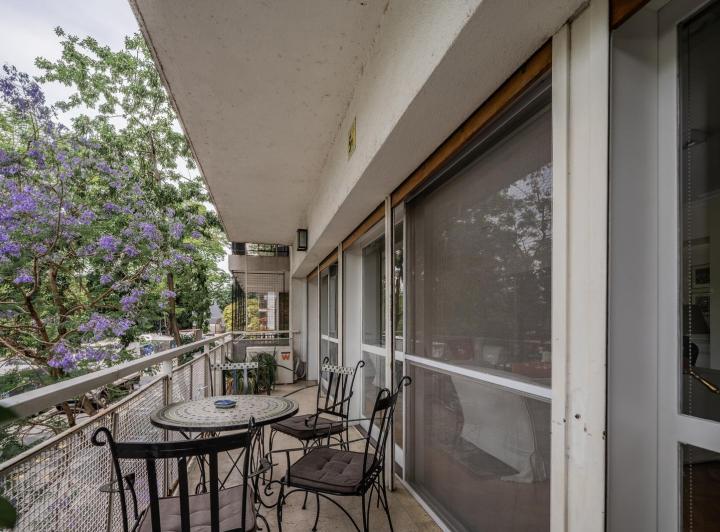 Departamento en Venta en Palermo Nuevo. 3 Dorm. Balcon Terraza. 2 Cocheras. Seg. 24hs.
