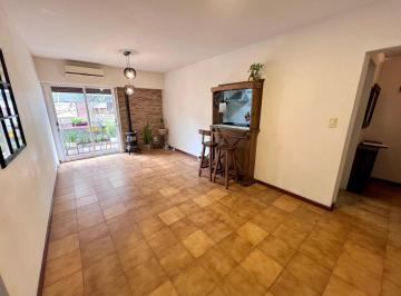 Departamento · 58m² · 3 Ambientes · 3 Amb C/balcón - Lavadero - Placard - Aire Acondicionado