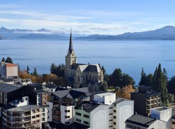 Departamento · 220m² · 4 Ambientes · Departamento en San Carlos de Bariloche, Patagonia, Argentina