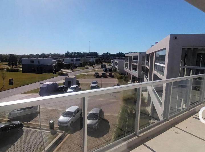 Departamento · 106m² · 4 Ambientes · 1 Cochera