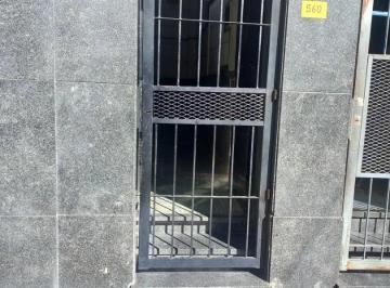 Bodega-Galpón · 100m² · 2 Ambientes · Alquiler de Galpón y Depósito de 150 m² en Villa Crespo
