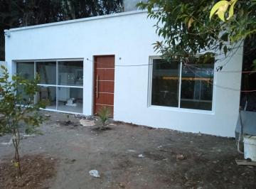 PH · 30m² · 2 Ambientes · PH Fondo Tipo Casa Alquiler 2 Amb con Jardin Fatima