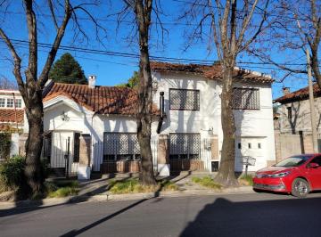 QPX-QPX-20_2 · Excelente Chalet de 4 Amb. en B° Guemes